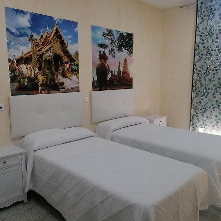 Hostal Restaurante Casa Isabel Gamonal Zewnętrze zdjęcie
